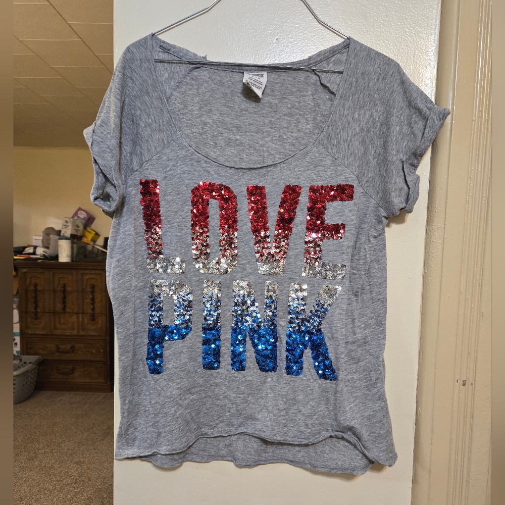 Victoria's Secret PINK grey bling sequin tee size medium in great condition